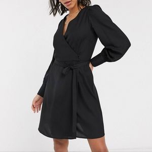 NWT Vero Moda Wrap Mini Dress